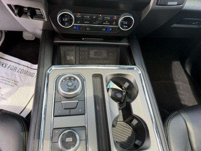 Used 2021 Ford Expedition XLT AWD/4WD image 25