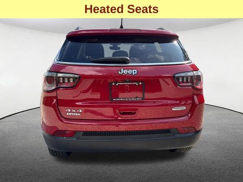 Used 2018 Jeep Compass Latitude w/ Popular Equipment Group AWD/4WD image 11