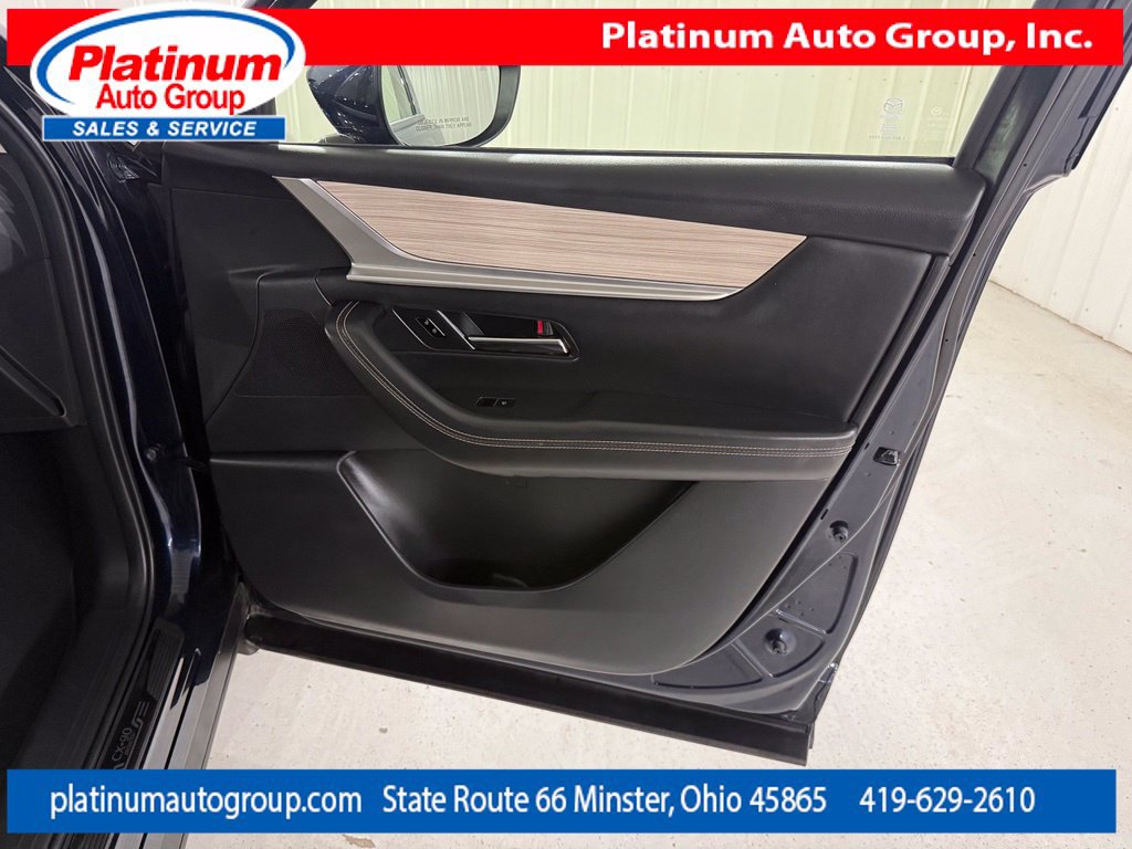 Used 2024 MAZDA CX-90 3.3 Turbo w/ Preferred Package AWD/4WD image 45
