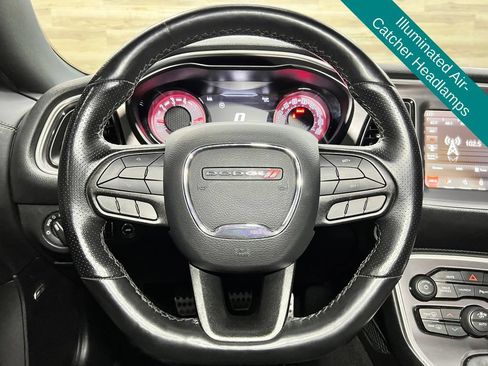 Used 2022 Dodge Challenger R/T Scat Pack RWD image 17