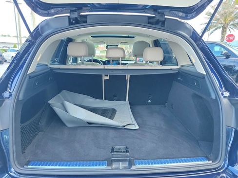 Used 2022 Mercedes-Benz GLC 300 image 11