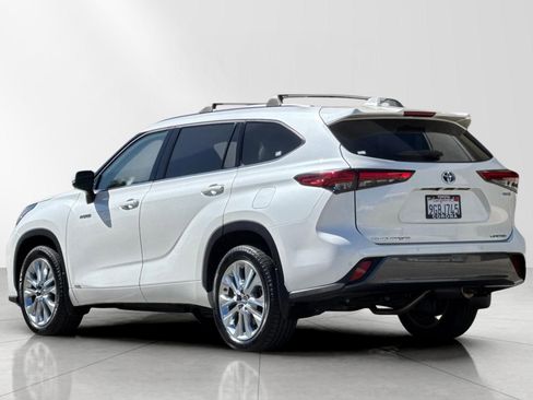 Used 2021 Toyota Highlander Limited image 5