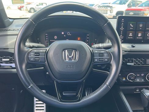 Used 2023 Honda Accord Sport image 10