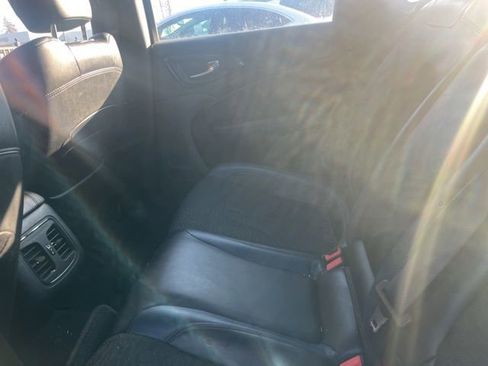 Used 2016 Chrysler 200 S w/ Comfort Group image 15