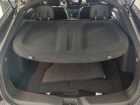 Used 2025 Buick Envista Preferred w/ Advanced Safety Package image 31