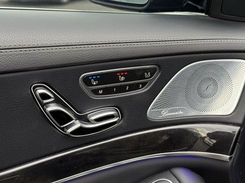 Used 2020 Mercedes-Benz S 450 Sedan image 4