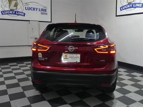Used 2020 Nissan Rogue Sport S w/ Appearance Package image 8