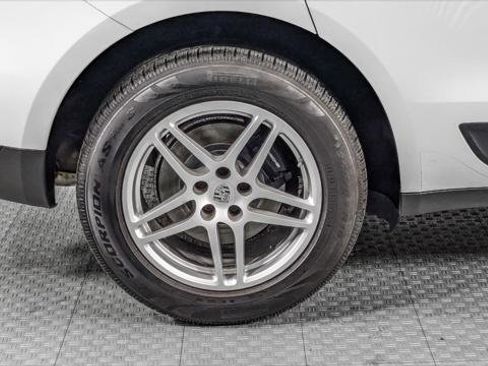 Used 2017 Porsche Macan SUV image 34