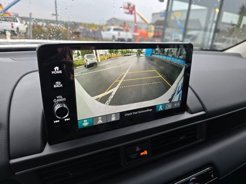 New 2025 Honda Pilot EX-L image 21