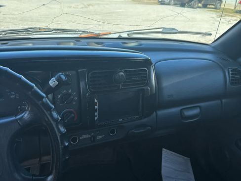 Used 1998 Dodge Dakota Sport image 6