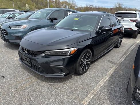 Certified 2024 Honda Civic LX image 1