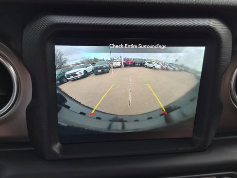 Used 2020 Jeep Wrangler Unlimited Rubicon image 25