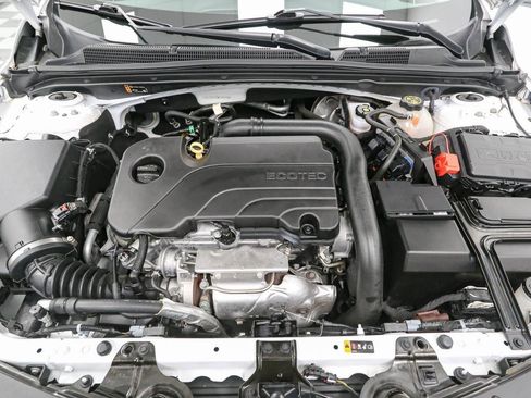 Used 2021 Chevrolet Malibu RS w/ LPO, Convenience Package 2 image 13