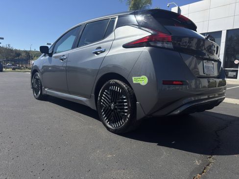Used 2023 Nissan Leaf SV Plus image 9