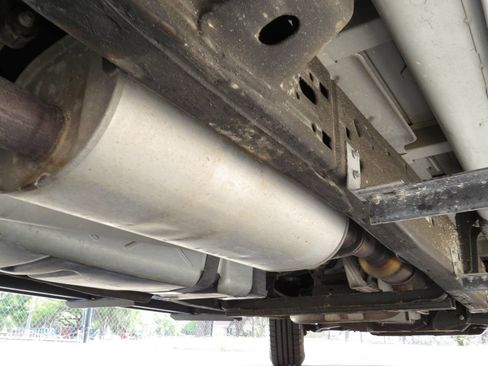 Used 2016 Chevrolet Express 3500 image 60