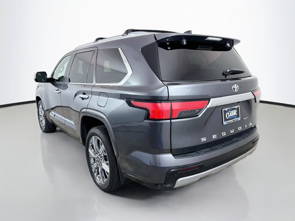Used 2026 Toyota Sequoia Capstone AWD/4WD image 5