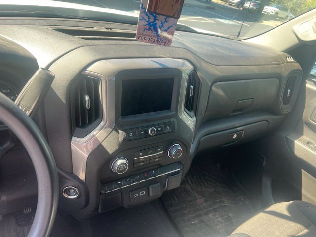 Used 2026 Chevrolet Silverado 1500 Custom AWD/4WD image 5