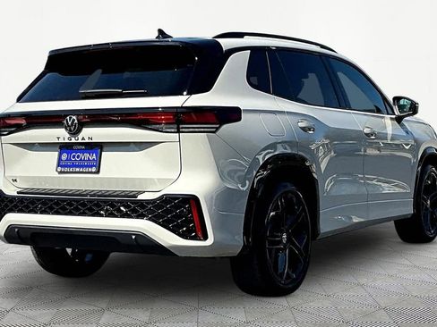 New 2026 Volkswagen Tiguan SE R-Line image 6
