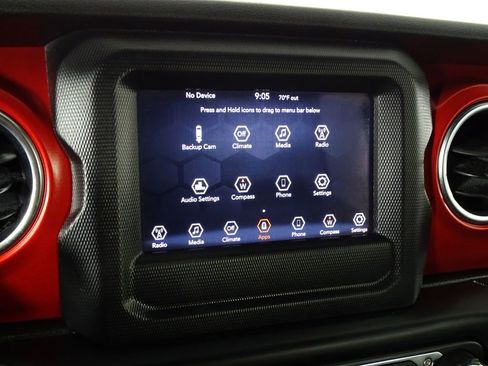 Used 2020 Jeep Wrangler Unlimited Rubicon w/ Steel Bumper Group image 33