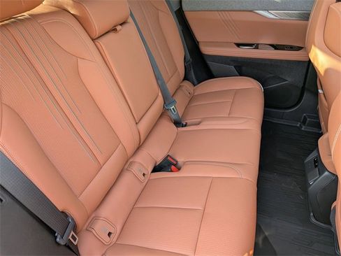 New 2026 Cadillac Optiq Sport 2 image 25