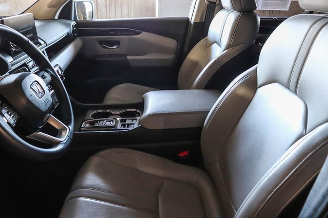 Used 2023 Honda Pilot Touring image 20