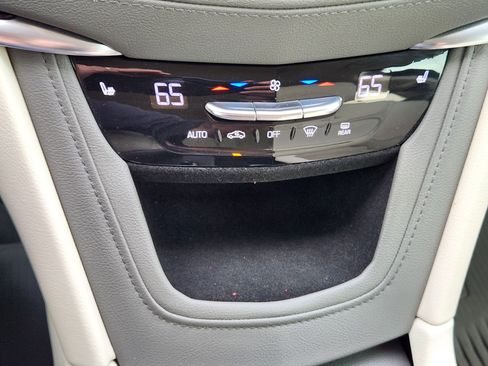 Used 2019 Cadillac XT5 Luxury image 15