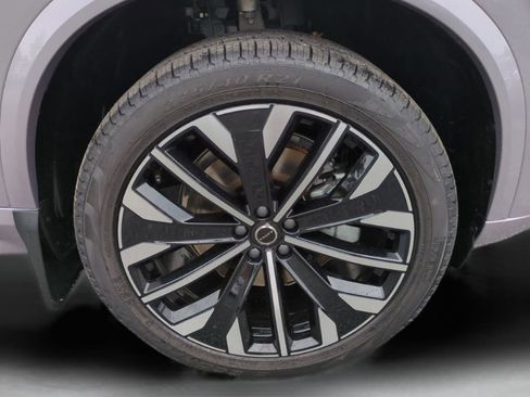 New 2026 Volvo XC90 B5 Plus image 11