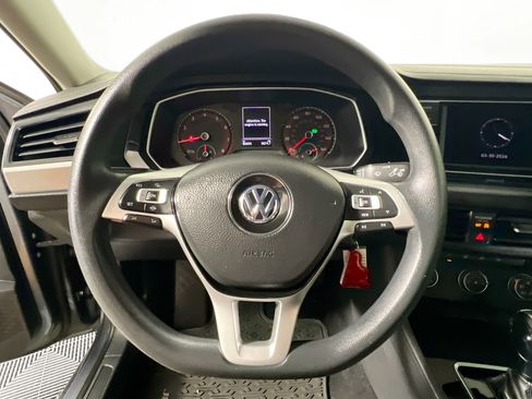 Used 2019 Volkswagen Jetta S w/ Driver Assistance Package image 17
