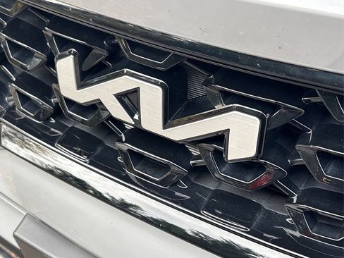 Used 2022 Kia Sorento SX image 14