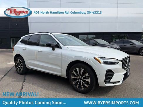 Used 2025 Volvo XC60 B5 Plus AWD/4WD image 1