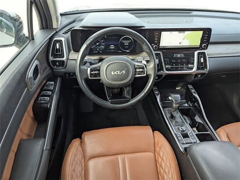 Used 2022 Kia Sorento SX Prestige w/ Rust Color Package image 14