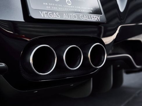 Used 2015 Ferrari 458 Spider RWD image 13