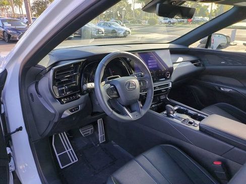 Used 2024 Lexus RX 500h F Sport w/ Convenience Package image 14