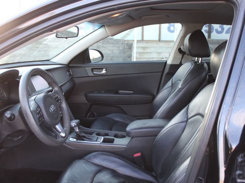 Used 2018 Kia Optima LX image 18