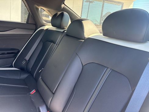 Used 2025 Kia K5 GT-Line AWD/4WD image 5