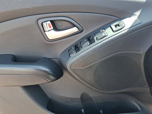 Used 2013 Hyundai Tucson GLS AWD/4WD image 12