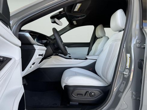 New 2026 Jeep Cherokee Limited AWD/4WD image 11