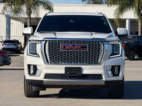 Used 2024 GMC Yukon XL Denali image 8