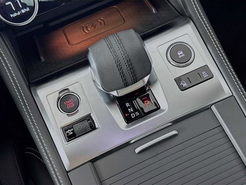 New 2026 Jaguar F-PACE R-Dynamic S image 17