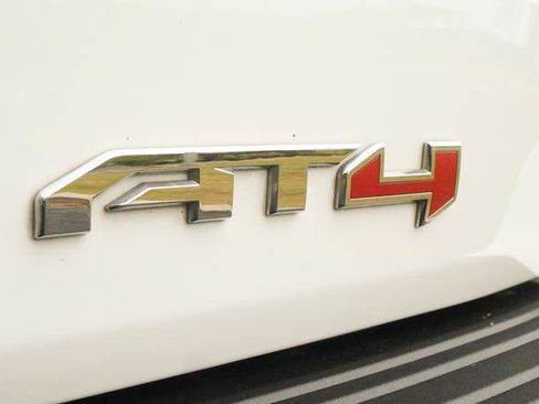 Used 2023 GMC Yukon AT4 AWD/4WD image 48