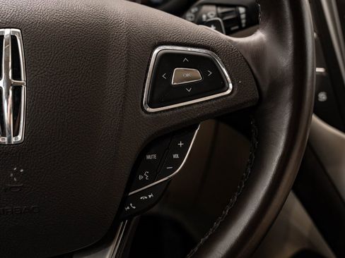 Used 2016 Lincoln MKC Reserve w/ Lincoln MKC Climate Package image 29