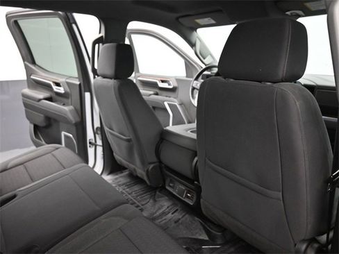 Used 2023 GMC Sierra 1500 SLE image 20