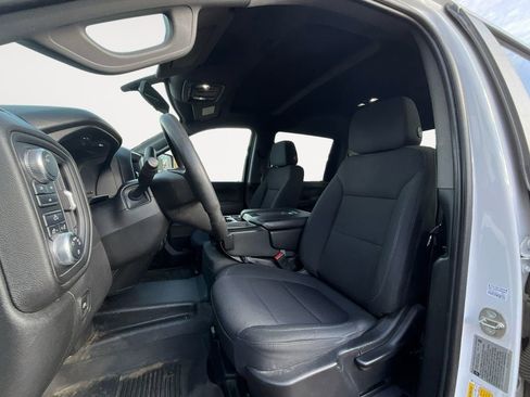 Used 2021 GMC Sierra 2500 4x4 Crew Cab w/ Convenience Package image 9