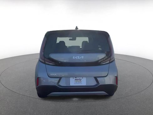 Used 2025 Kia Soul LX w/ LX Technology Package image 12