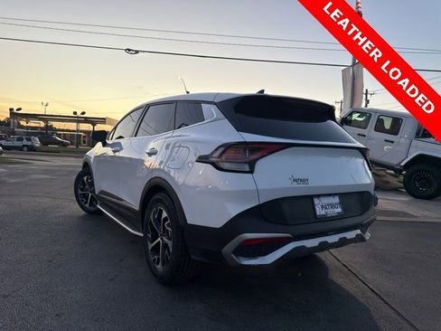 Used 2023 Kia Sportage EX image 6