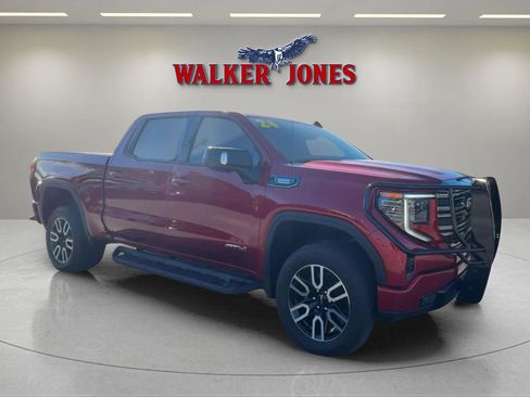 Used 2024 GMC Sierra 1500 AT4 w/ Technology Package image 28