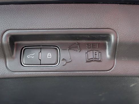 Used 2025 Ford Explorer ST-Line AWD/4WD image 65