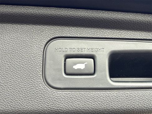 Certified 2023 Honda Odyssey Elite image 17