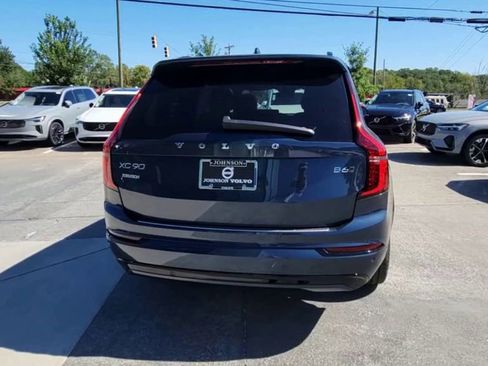 New 2026 Volvo XC90 B6 Ultra w/ Lounge Package image 3