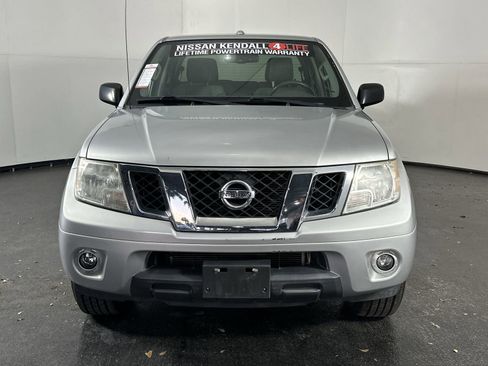 Used 2016 Nissan Frontier SV w/ SV Value Truck Package image 4